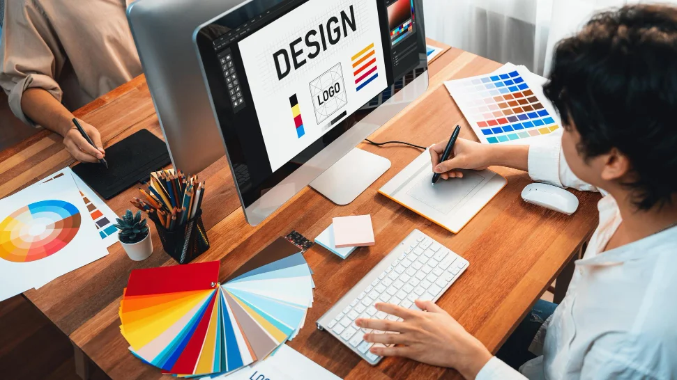 BA (Hons) Graphic Design Degree in London